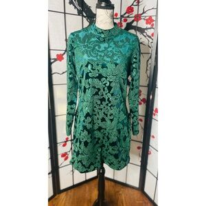 Elegant Green Patterned Dress